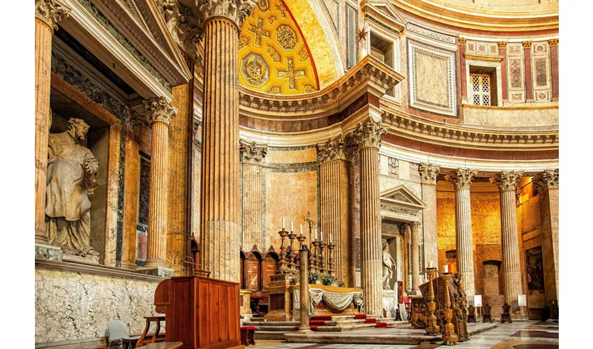 Rome Pantheon: Fast Track Ticket + Small Group Guided Tour