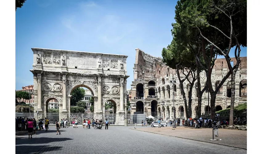 Colosseum, Roman Forum & Palatine Hill + Guided Tour