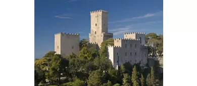 Desde Palermo: Excursión de un día a Erice + Comida siciliana + Degustación de granizados + Ruta de la Sal