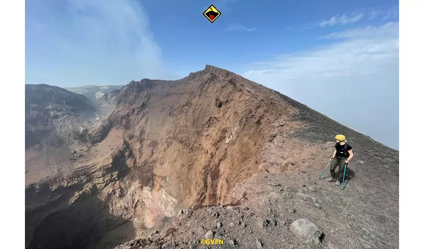 Excursión a la cima del Etna Norte en 4x4 + regreso a pie