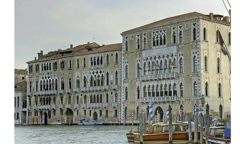 Museos del Settecento Veneziano: Ca'Rezzonico, Palacio Mocenigo y Casa Goldoni