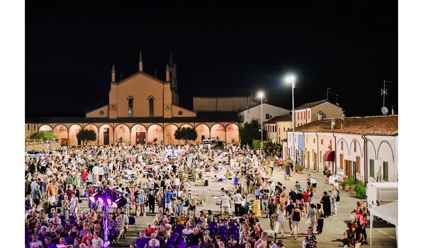 Ferragosto nel borgo mantovano di Grazie per l’Antichissima Fiera