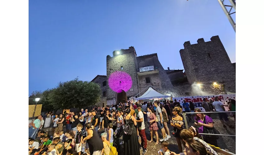 Giullari in Borgo – Festival Buskers 12° edizione