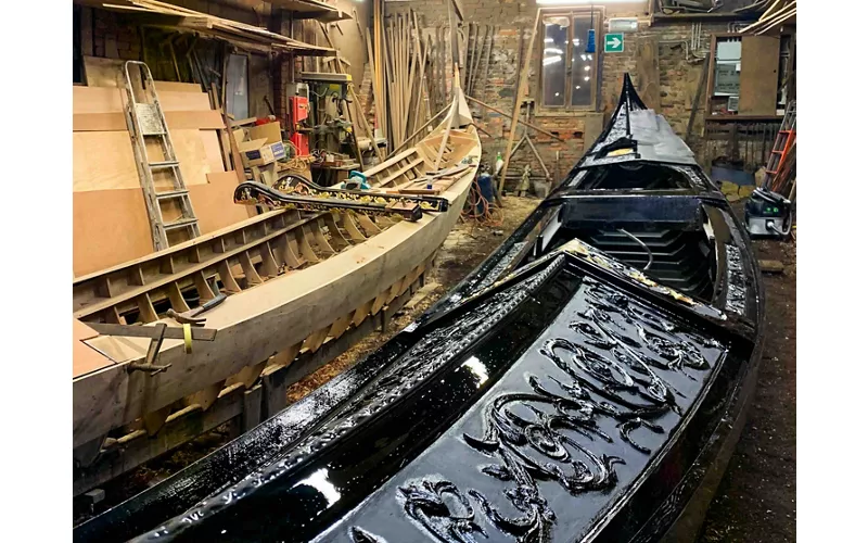 Venezia tra maschere e gondole: l’artigianato tra Carnevale e cantieristica tradizionale