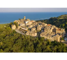 Percorrendo il Piceno, tra mare e collina