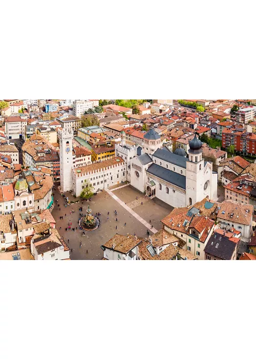 "Un ziro al Sas", o passeio de sábado à tarde no coração de Trento