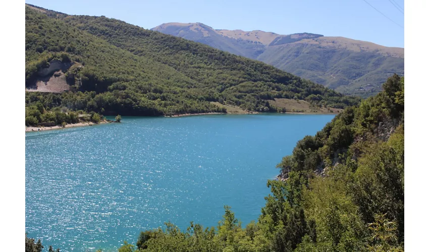 Lago di Fiastra