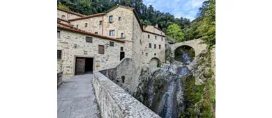Eremo delle Celle a Cortona: un luogo di pace nel cuore della Toscana
