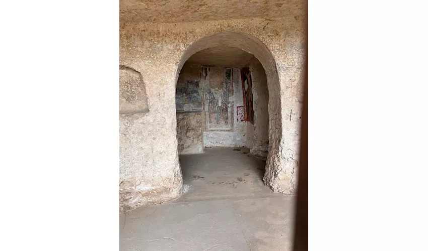 Felsenkirche Madonna delle Tre Porte