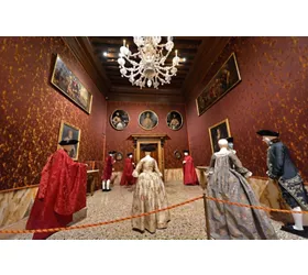 museo del tessuto e del costume