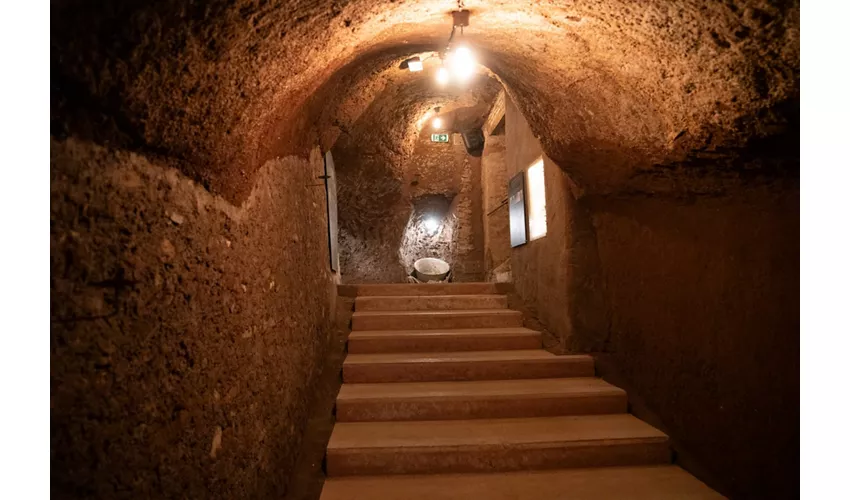 Ipogeo Necci, Rome: an art exhibition in the underground heart of Pigneto