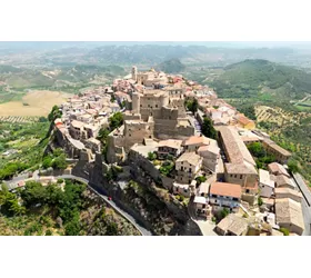 Veduta aerea sul borgo di Santa Severina