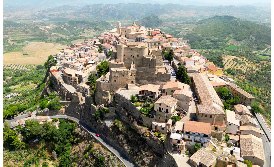 Veduta aerea sul borgo di Santa Severina