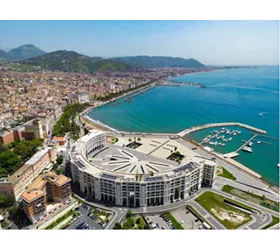 Dal porto di Salerno al cuore del Cilento