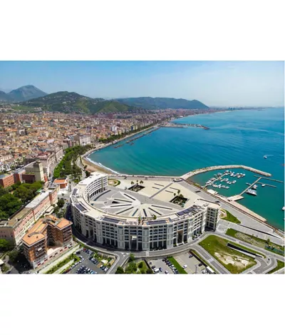 Dal porto di Salerno al cuore del Cilento