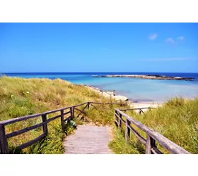 Otranto a cavallo, scogliere luminose e profumo di macchia mediterranea
