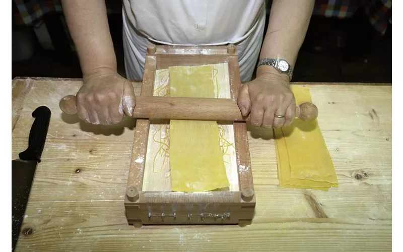 Formaggi di carattere e pasta di casa