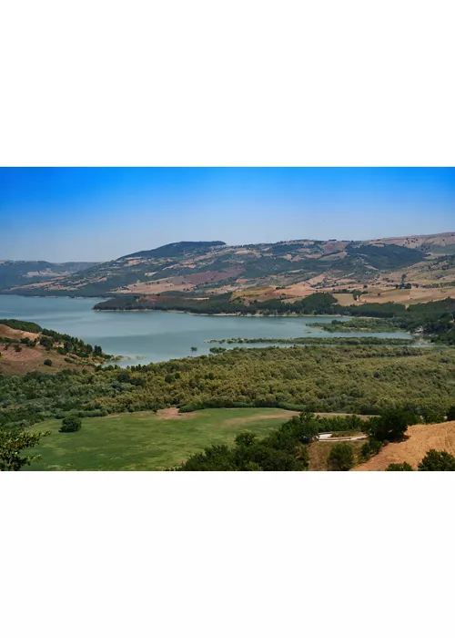 Lake of Occhito near Gambatesa, Molise, Italy