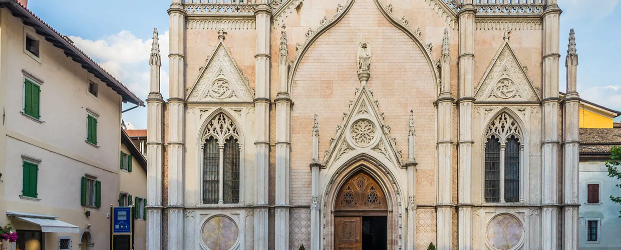 Kirche der Heiligen Petrus und Paulus