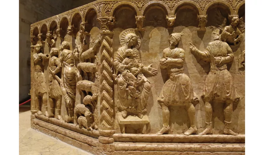 Battistero di San Giovanni in Fonte