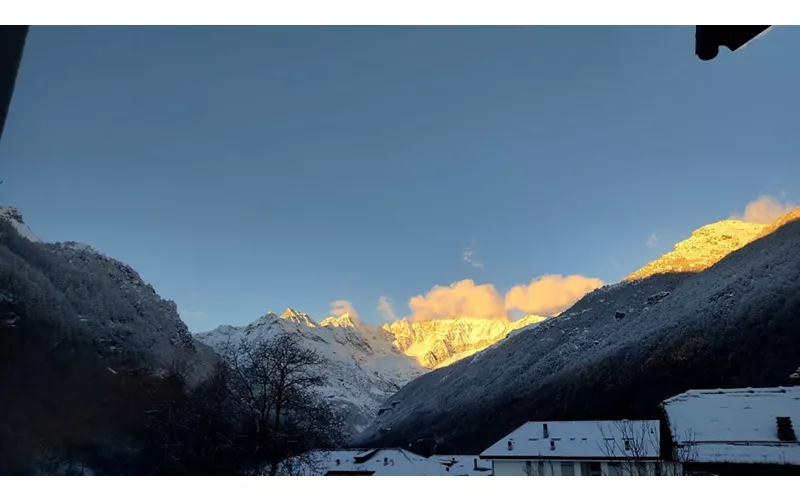Chialamberto: borgate in pietra, piloni delle streghe e un santuario affacciato sulle vette alpine