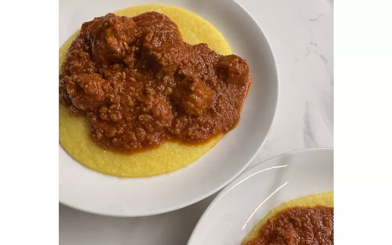 Ascoli Piceno: the bold personality of polenta alla picena