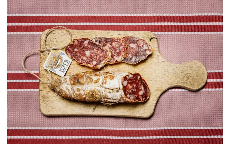 Farsi un aperitivo pane e Salame a Varzi