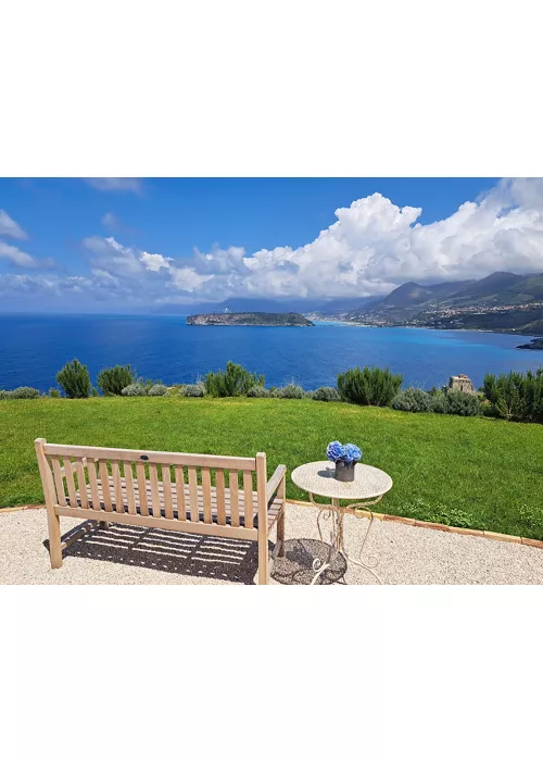 Viaggio a San Nicola Arcella, tra borgo e mare