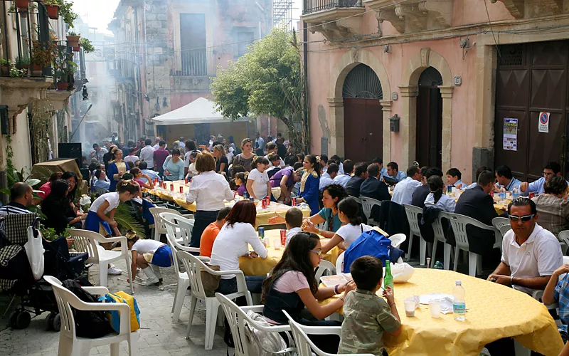 Fairs, festivals, and the scents of autumn