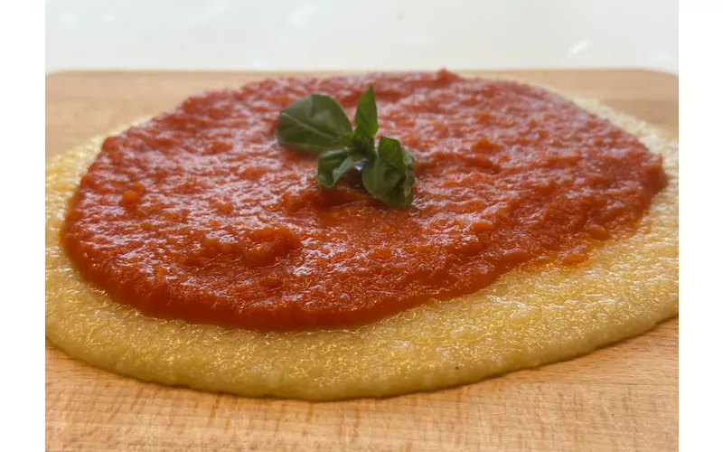 Fermo and the hills between sea and mountains: the essential taste of tradition