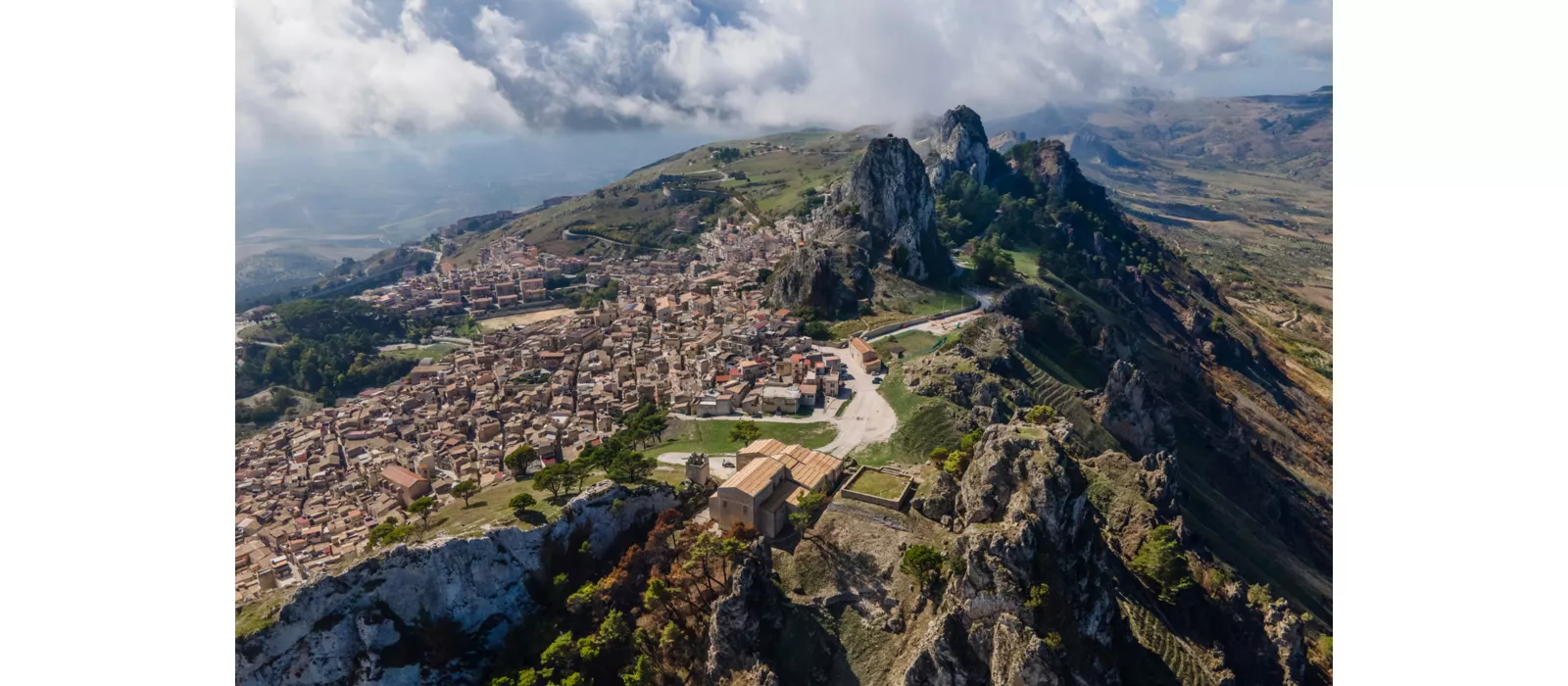 foto per visitsicily - 1 Sulle Orme di San Bernardo - Just Maria Caltabellotta 