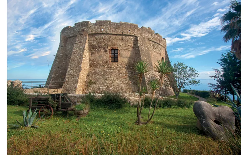 Torre Aragonese, Melissa