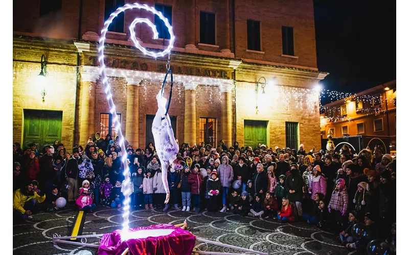  L’atmosfera del Natale: tra luci, storie e tradizioni